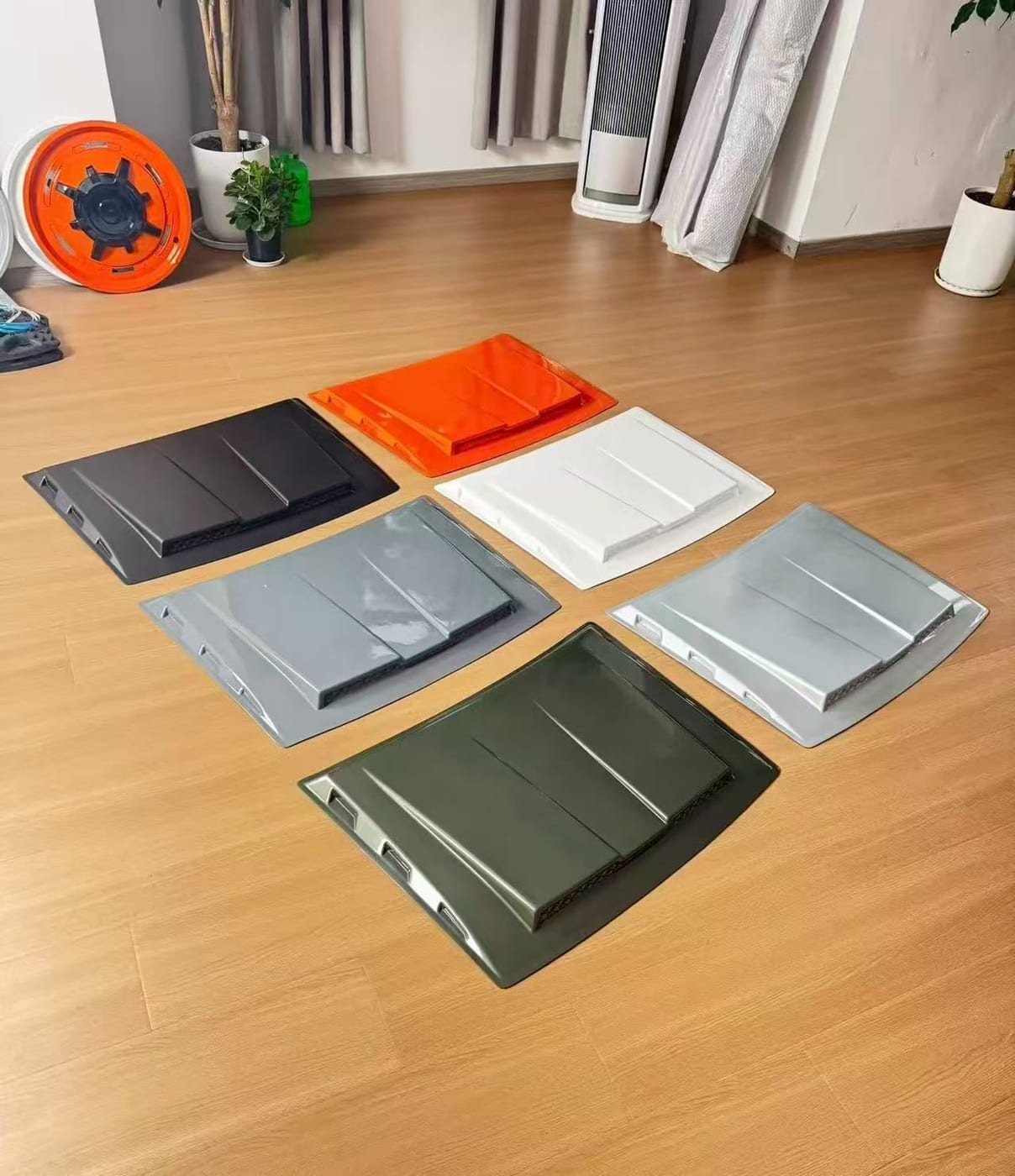 Injection-molded decorative hood covers for iCAR V23